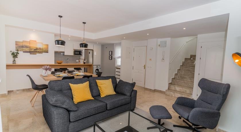 HOLE IN ONE MARBELLA